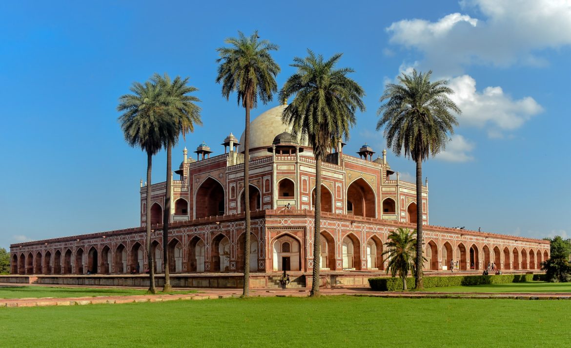 Top 10 Locations For Pre-Wedding Photography in India | Humayun’s Tomb, Delhi