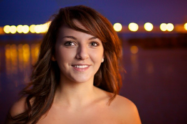 Introduction To Twilight Photography And How To Take Nice Twilight Portraits