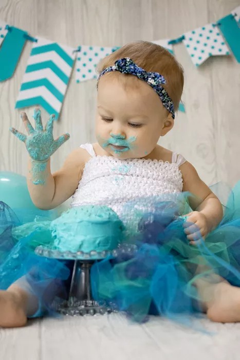 Tips For Capturing Colorful, Messy First Birthday Photos