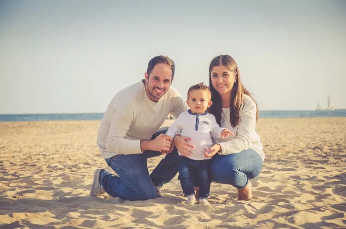 Poses for Photographing Families