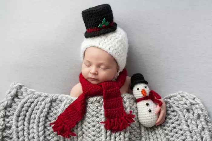 20 Cutest Newborn Photo Ideas To Creating Heart Warming Memories