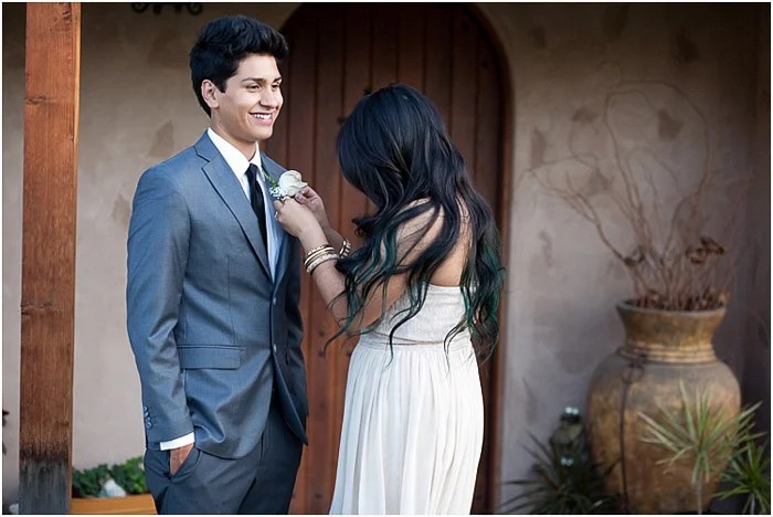 Prom Photography: 10 Amazing Tips To Make Both Teens And Parents Happy By Capturing Awesome Prom Photos