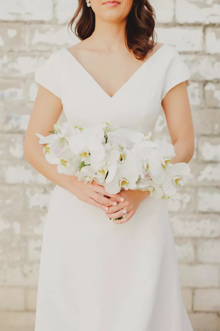 Wedding Dress Neckline: Every Kind Of Cut You'll Need To Know