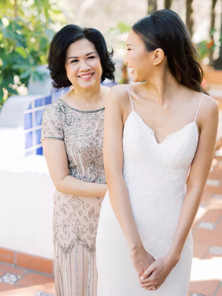 19 Beautiful & Elegant Wedding Makeup Ideas For The Mother Of Bride/Bridegroom