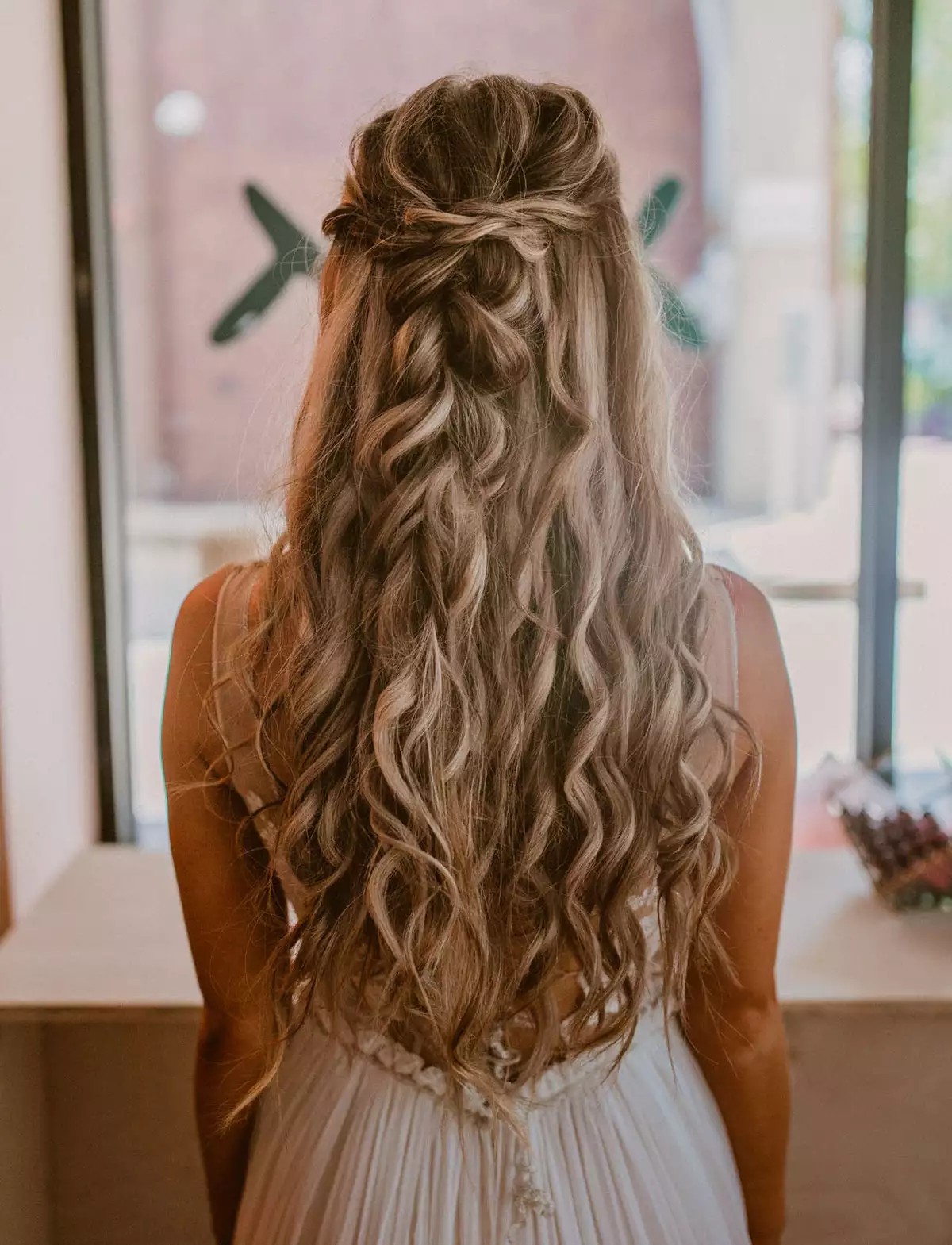 From Milkmaid Braids To Old Hollywood Waves: Here Are 35 Beautiful Wedding Hairstyles Ideas For Brides With Long Hair