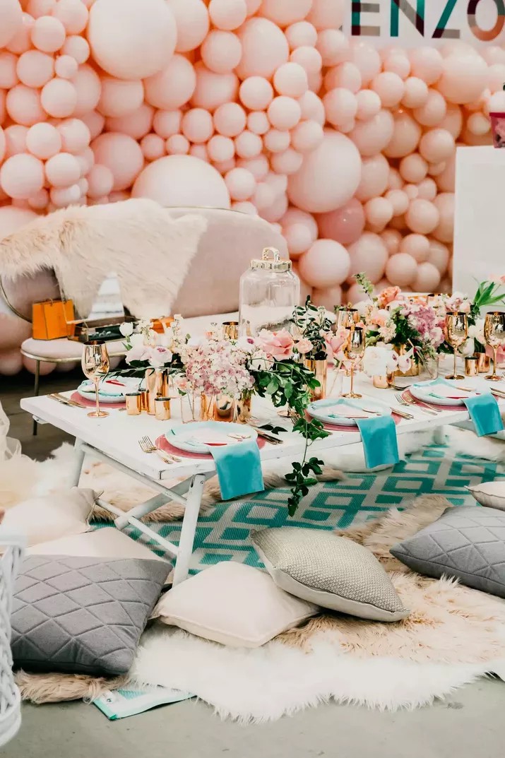 From The Engagement Shoot And Bridal Shower To The Wedding Ceremony: 25 Beautiful Ideas For Balloons Wedding Décor